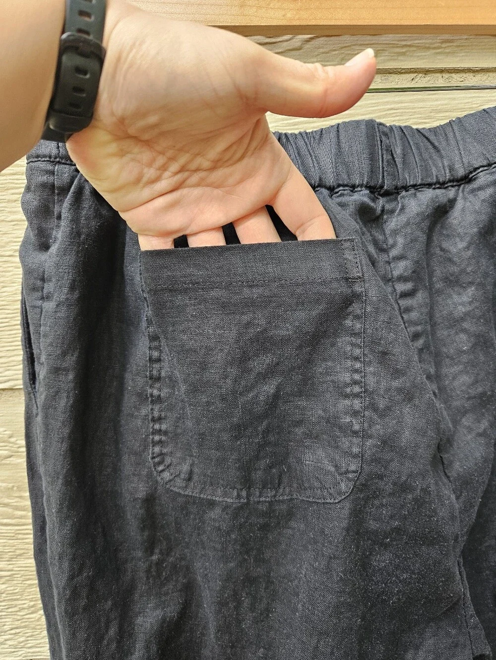 Quince black cropped elastic waist linen pants large 25 inch inseam